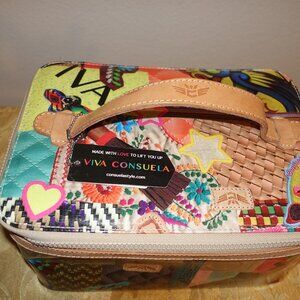 CONSUELA MAKE UP CASE